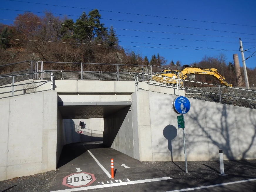 Geh- und Radwegunterführung